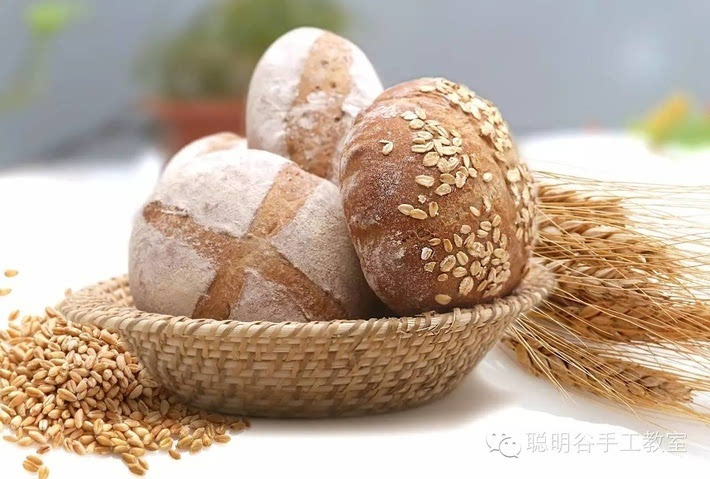 世界面包，温暖幸福的制作工艺