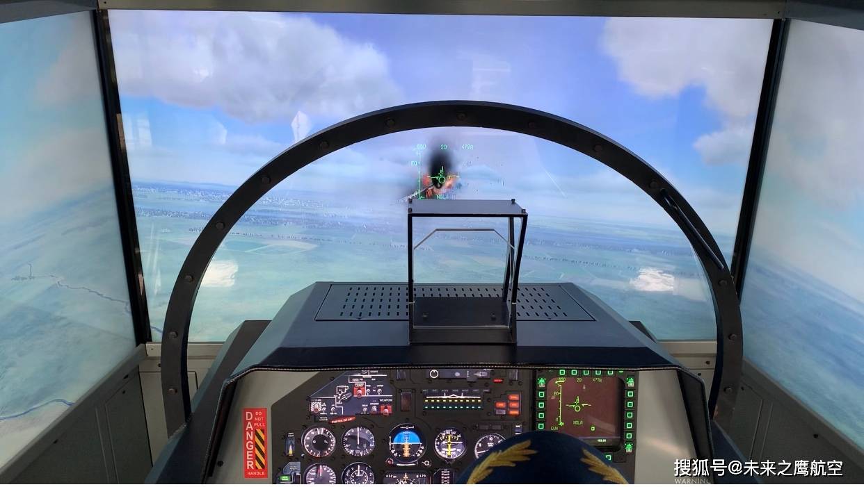 飞行模拟下载_飞行模拟小游戏下载手机版_飞行模拟安卓游戏