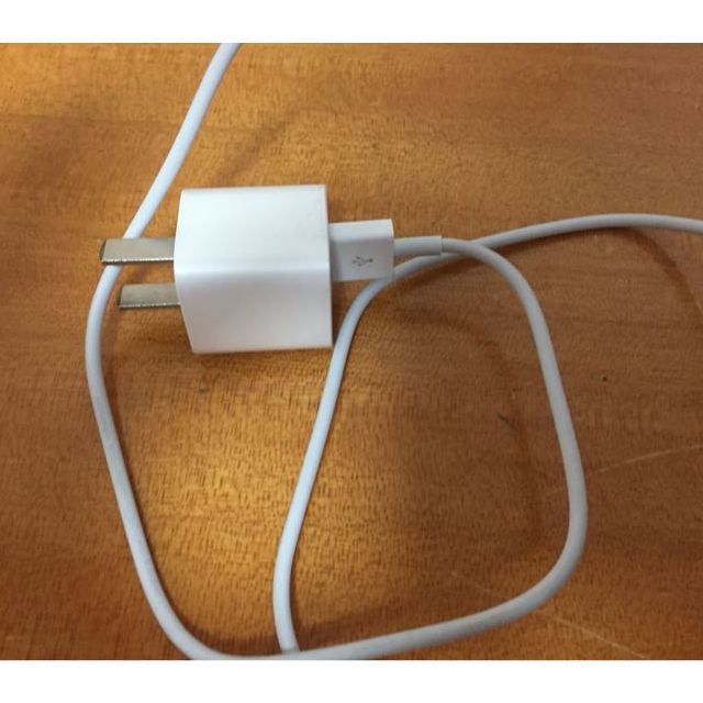苹果充电接口耐用吗_苹果13充电器是什么接口_充电接口器苹果是快充吗
