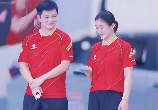 北京奥运会跳床_奥运会蹦床运动视频_奥运会游戏手机版跳床教程