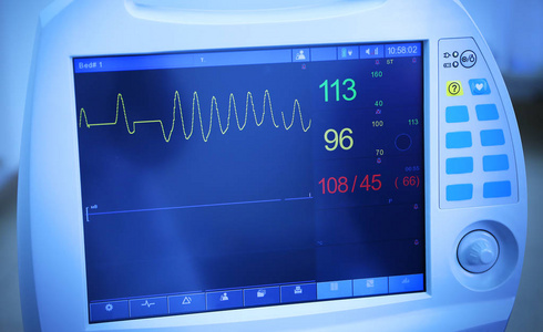测血压心跳的手机游戏_测血压心跳软件下载_血压心率测试软件