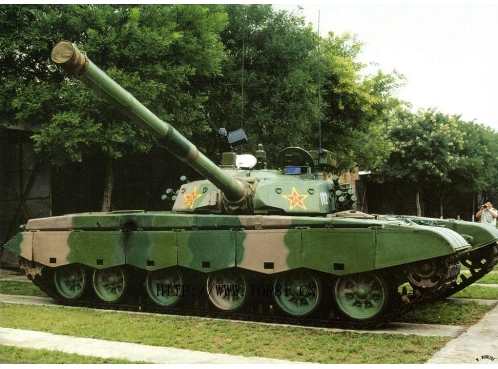 装甲风暴和坦克世界_反坦克装甲车手机游戏_坦克世界法系装甲
