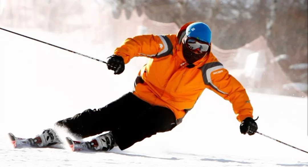 好玩的滑雪游戏手机_滑雪手机单机游戏_N86手机自带的滑雪游戏