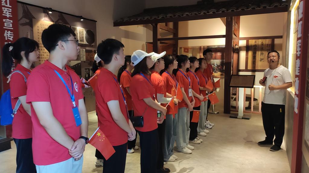 乡村风流教师_乡村风流教师_乡村风流教师