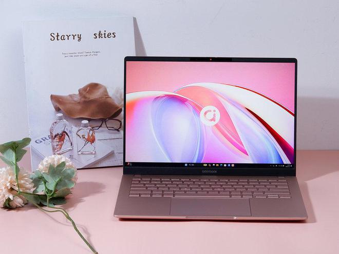 uhd770相当于什么显卡-英特尔 UHD770 显卡：集成