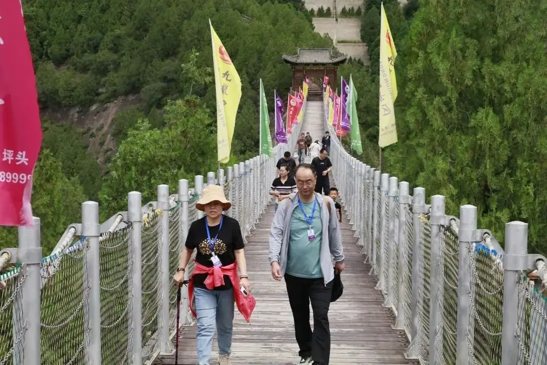 带有泳装手机游戏叫什么_带有泳装手机游戏的软件_带有泳装手机游戏